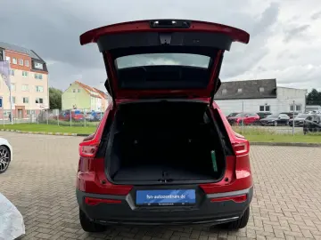 XC40 B4 Ultra Dark Pano inkl. Winterräder