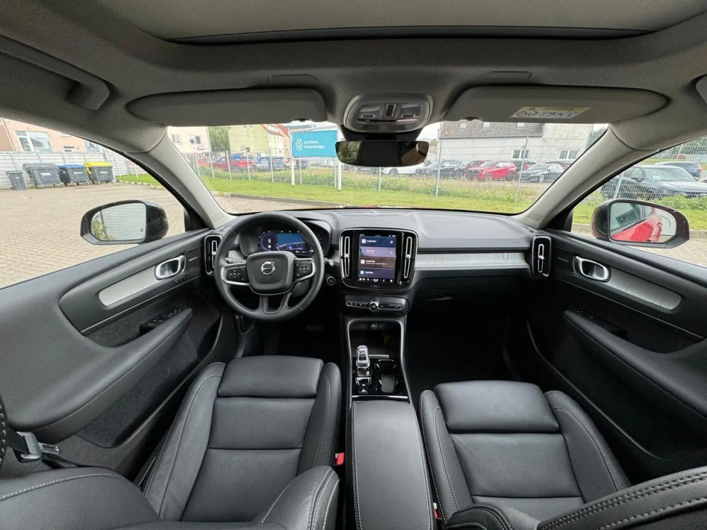 XC40 B4 Ultra Dark Pano inkl. Winterräder