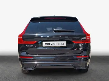 XC60 B4 B Plus Dark