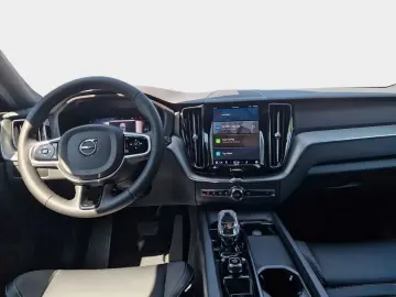 XC60 B4 B Plus Dark