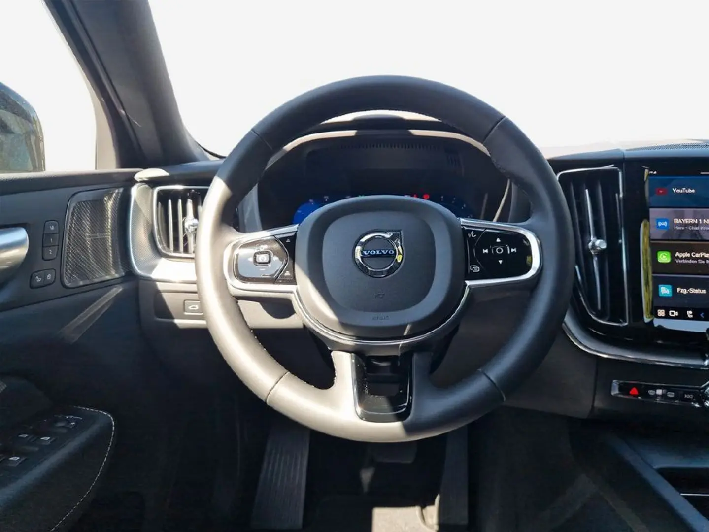 XC60 B4 B Plus Dark