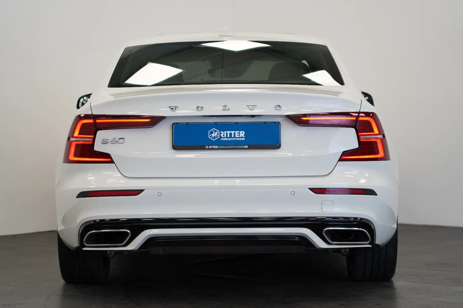 S60 Lim. T4 R-Design*HUD*PANO*StdHzg*360°K.*LED*