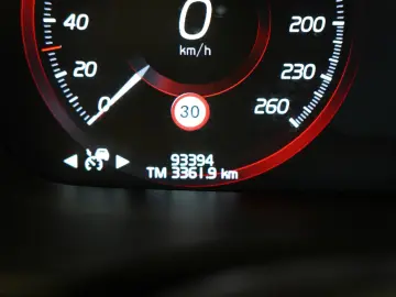 S60 Lim. T4 R-Design*HUD*PANO*StdHzg*360°K.*LED*