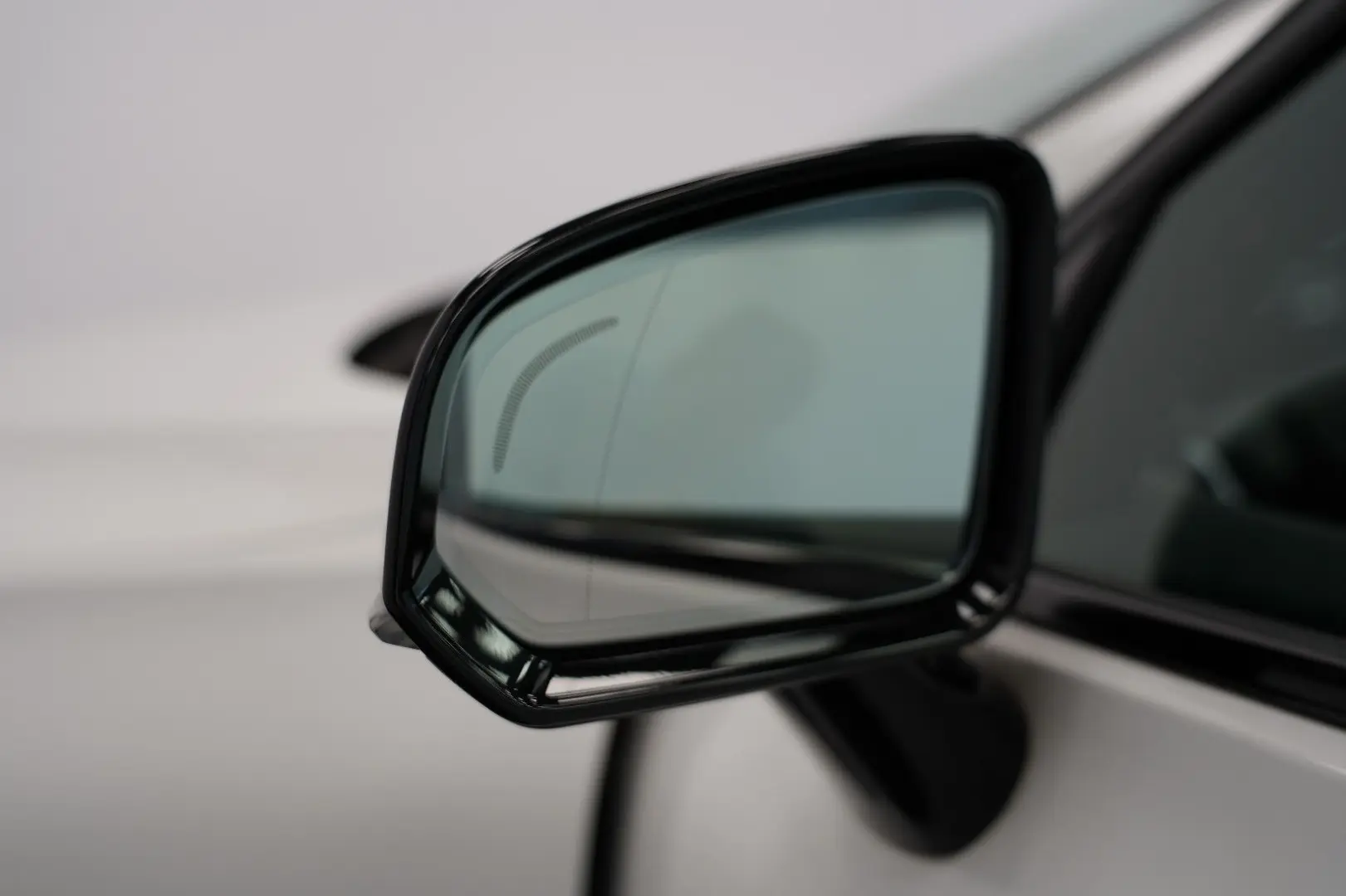S60 Lim. T4 R-Design*HUD*PANO*StdHzg*360°K.*LED*