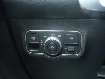 GLB 220 d  Navi R.Kamera