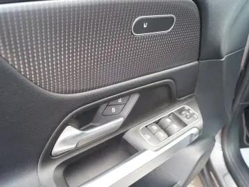 GLB 220 d  Navi R.Kamera