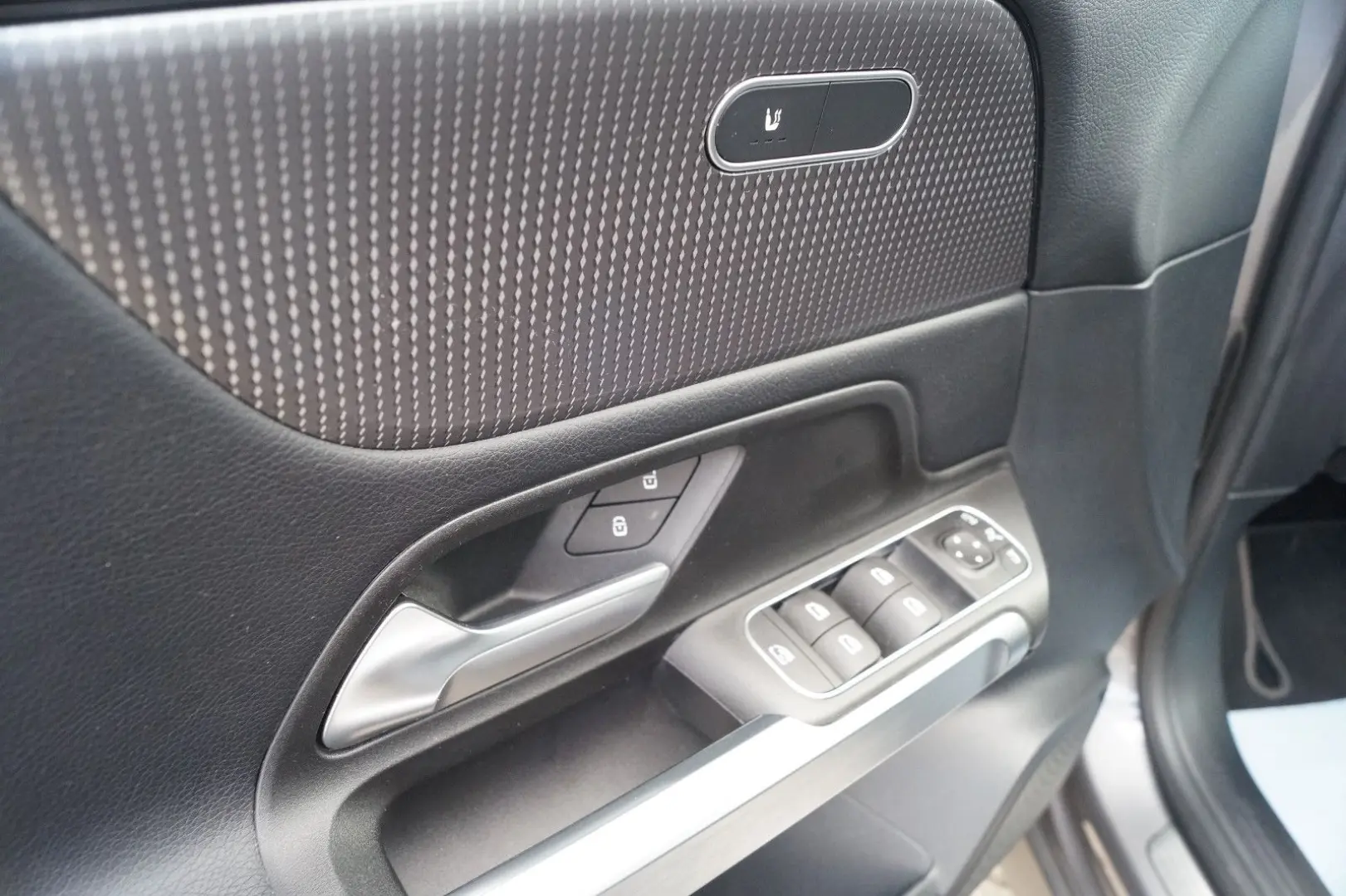 GLB 220 d  Navi R.Kamera