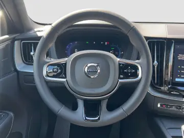 XC60 Plus T6 Plug-In Hybrid Klima