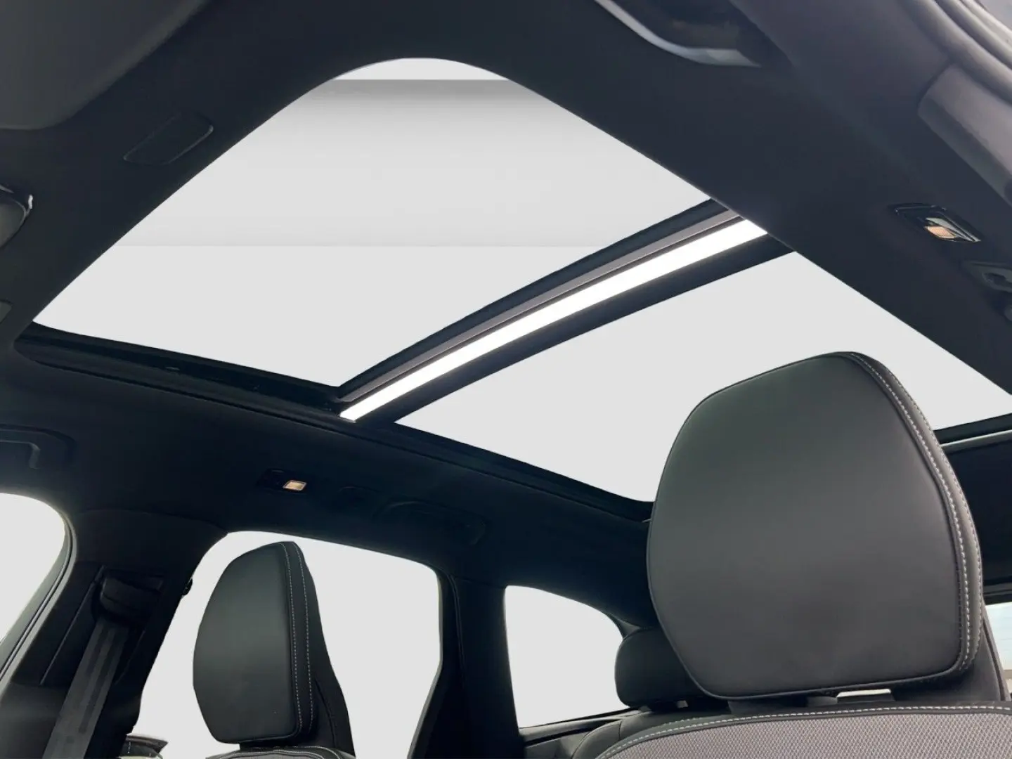 XC60 Plus T6 Plug-In Hybrid Klima
