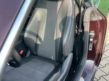 E 200 4M Cabrio -ACC-DAB-Ambiente-Airscarf-Kam