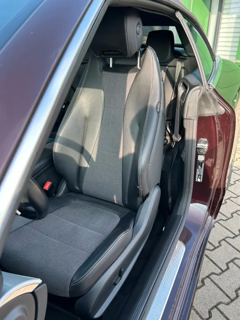 E 200 4M Cabrio -ACC-DAB-Ambiente-Airscarf-Kam