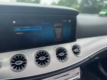 E 200 4M Cabrio -ACC-DAB-Ambiente-Airscarf-Kam