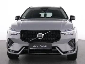 XC60 B5 AWD Plus Dark WINTERPAK AHK PANO MEMORY