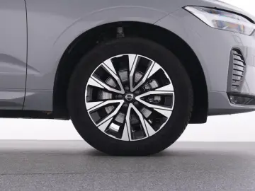 XC60 B5 AWD Plus Dark WINTERPAK AHK PANO MEMORY