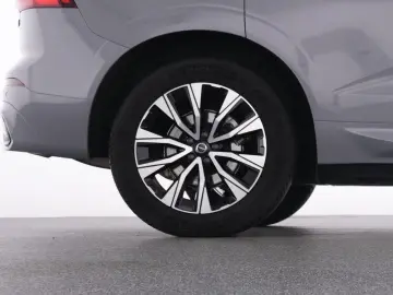XC60 B5 AWD Plus Dark WINTERPAK AHK PANO MEMORY
