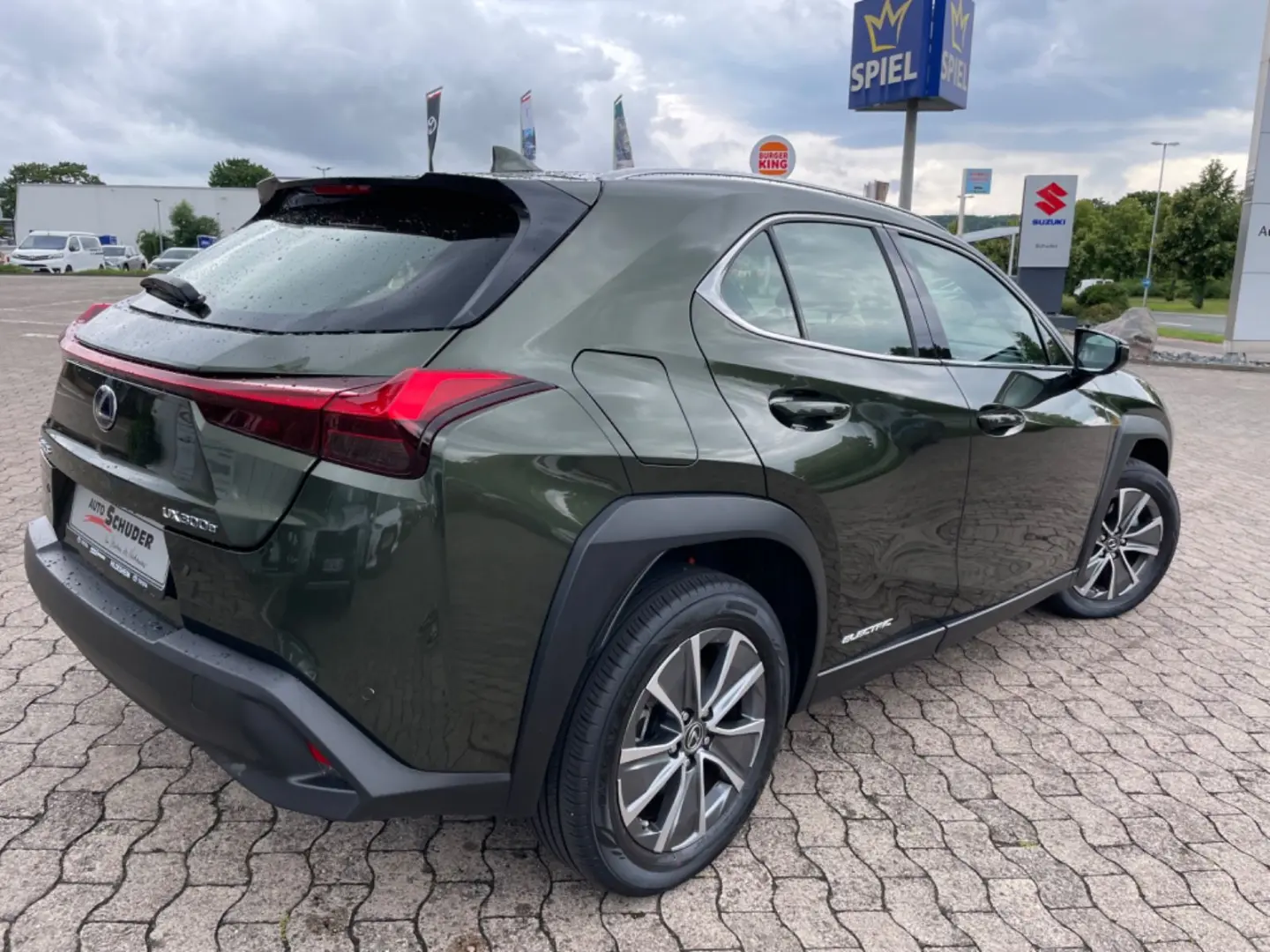 UX 300e **EXECUTIVE PAKET**