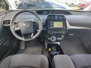 Prius Plug-in Hybrid Comfort