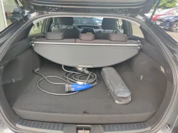 Prius Plug-in Hybrid Comfort