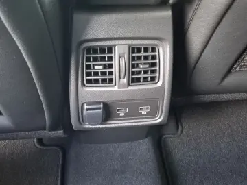 ASX Select Plug-in-Hybrid