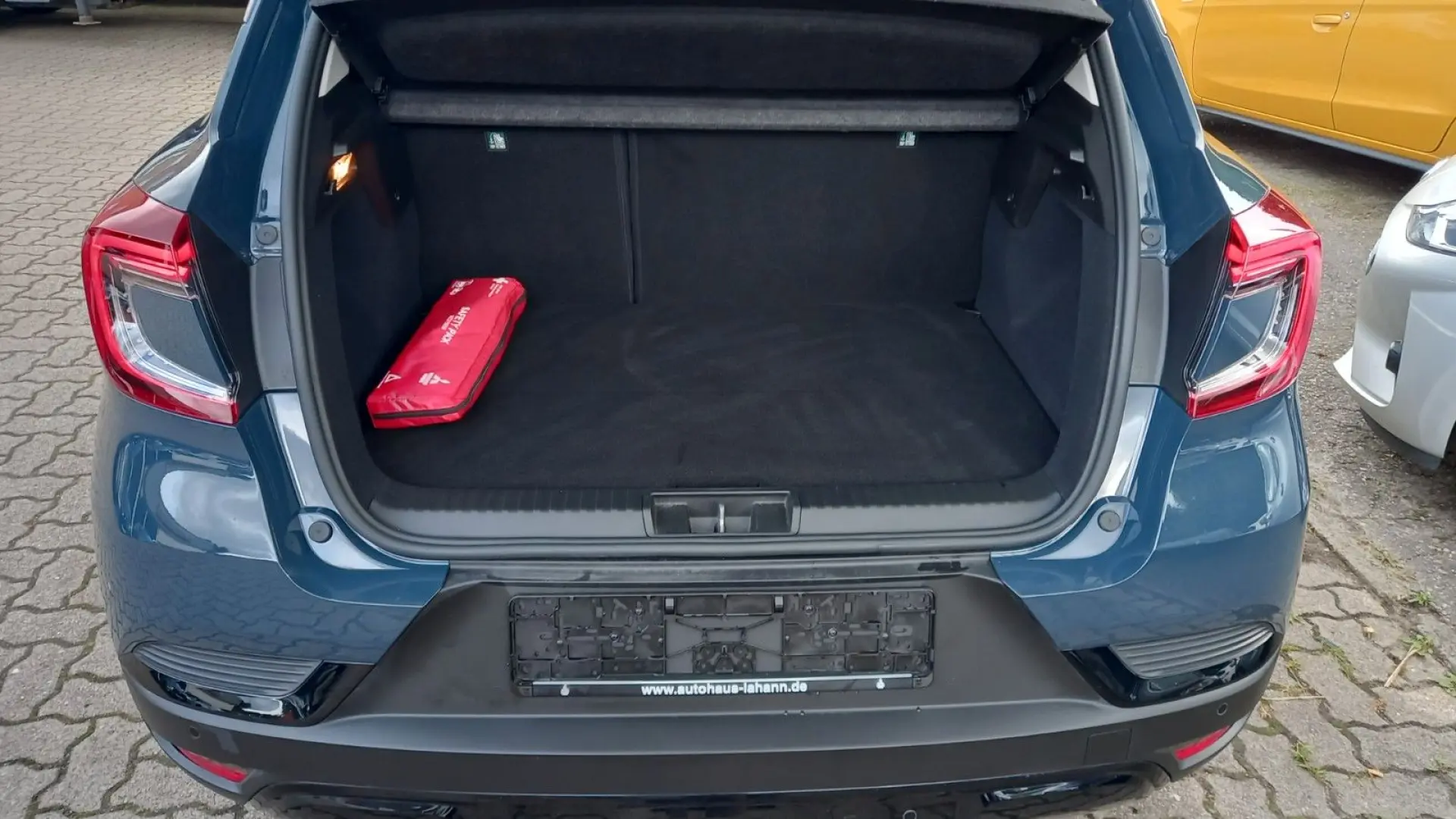 ASX Select Plug-in-Hybrid