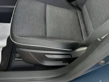 ASX Select Plug-in-Hybrid