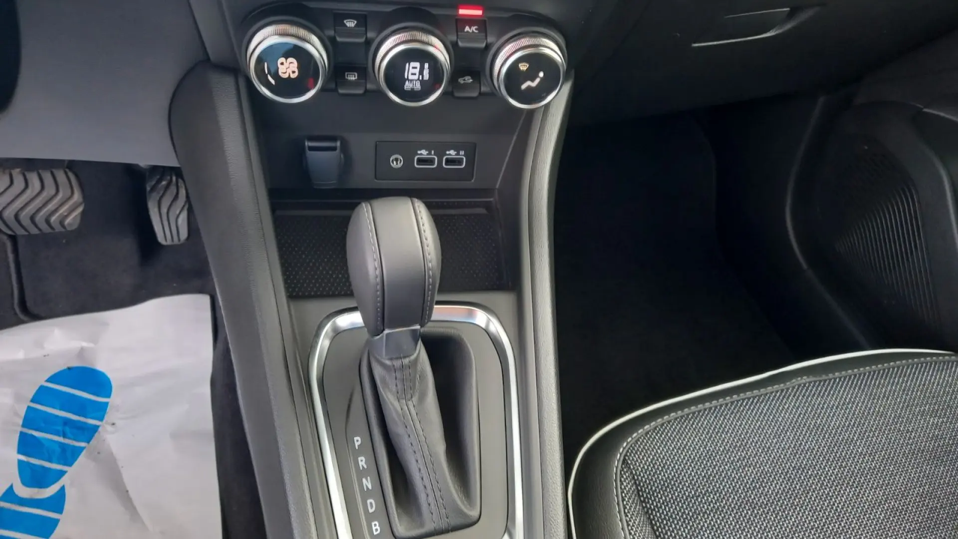 ASX Select Plug-in-Hybrid