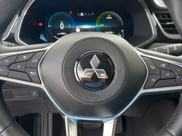 ASX Select Plug-in-Hybrid