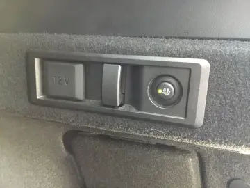 X3 20 xDrive M SPORT AHK ICONIC STANDHZ KAMERA