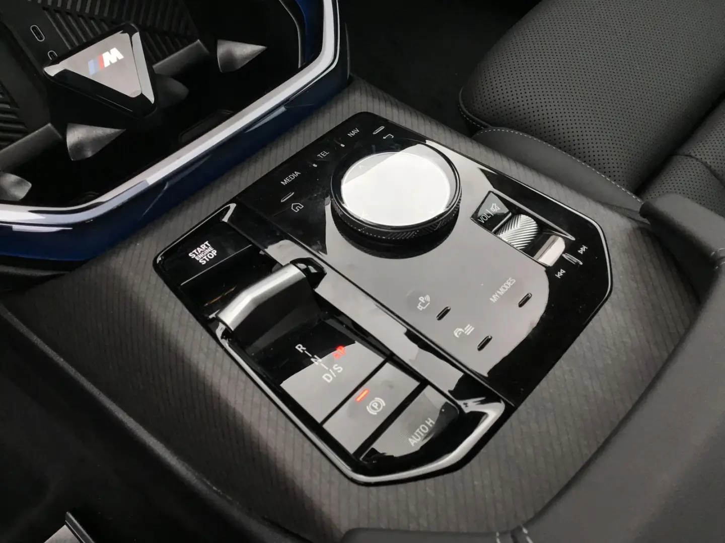X3 20 xDrive M SPORT AHK ICONIC STANDHZ KAMERA