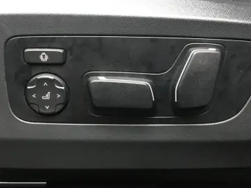 X3 20 xDrive M SPORT AHK ICONIC STANDHZ KAMERA