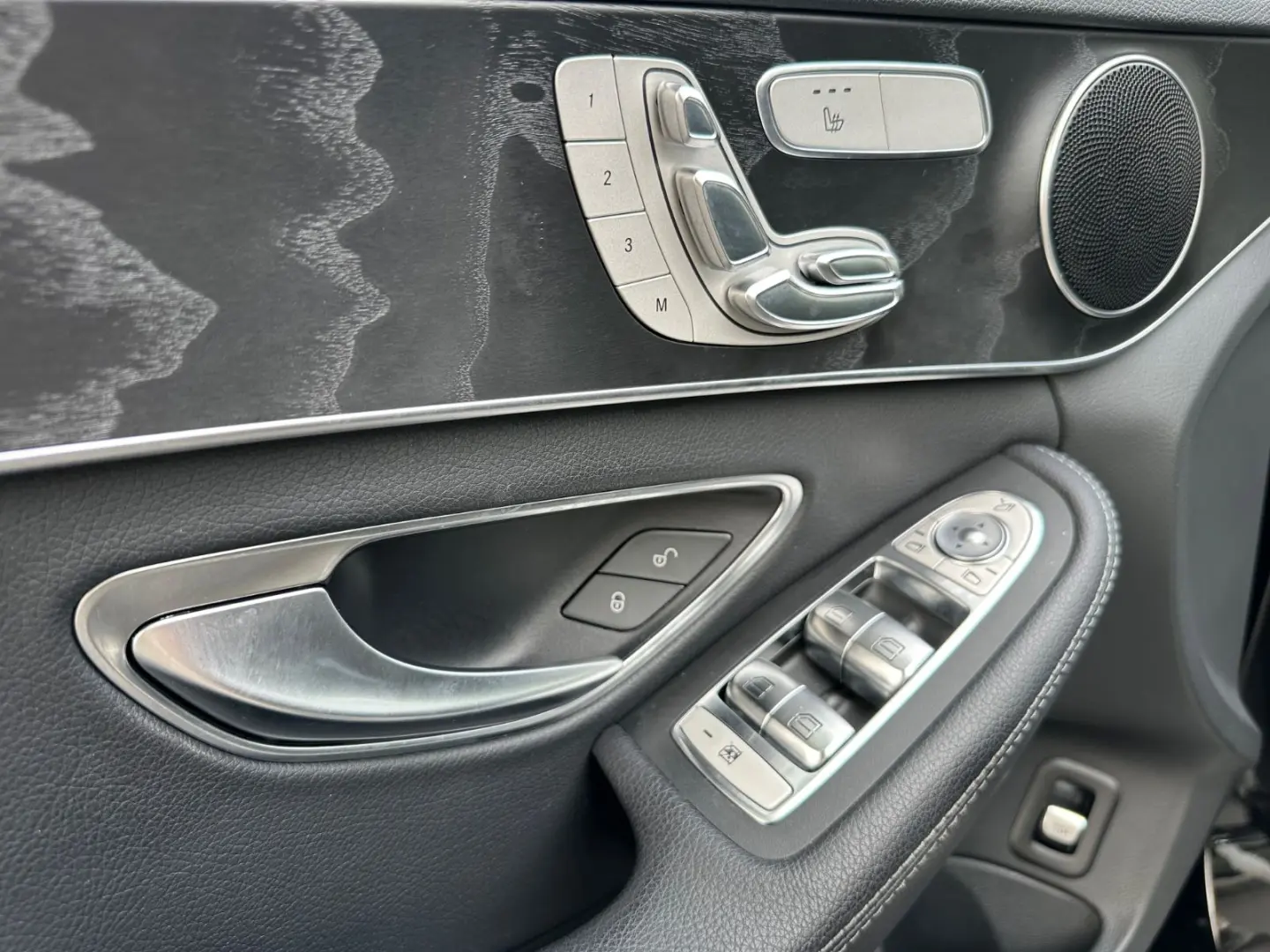 C 400 4Matic Avantgarde | Schiebedach | 360°