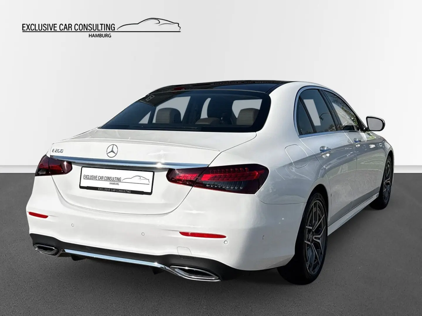E 200 AMG line *Pano *360° *Headup *Keyless