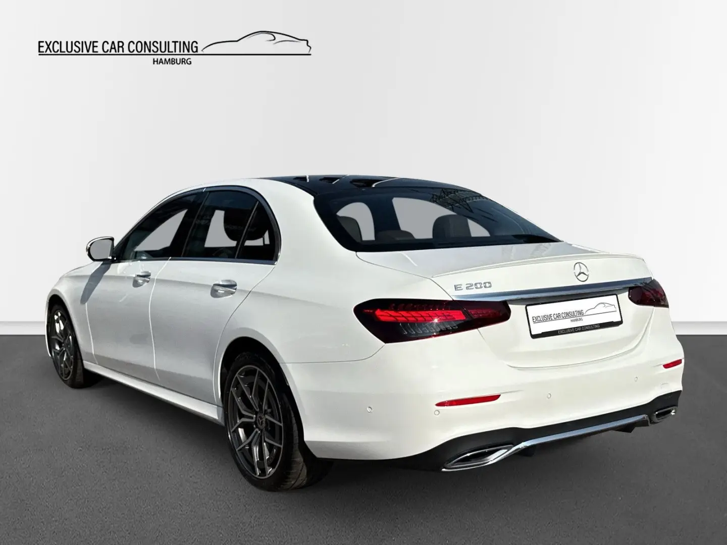 E 200 AMG line *Pano *360° *Headup *Keyless