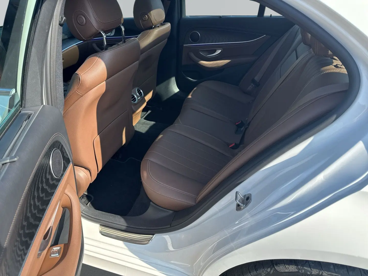 E 200 AMG line *Pano *360° *Headup *Keyless