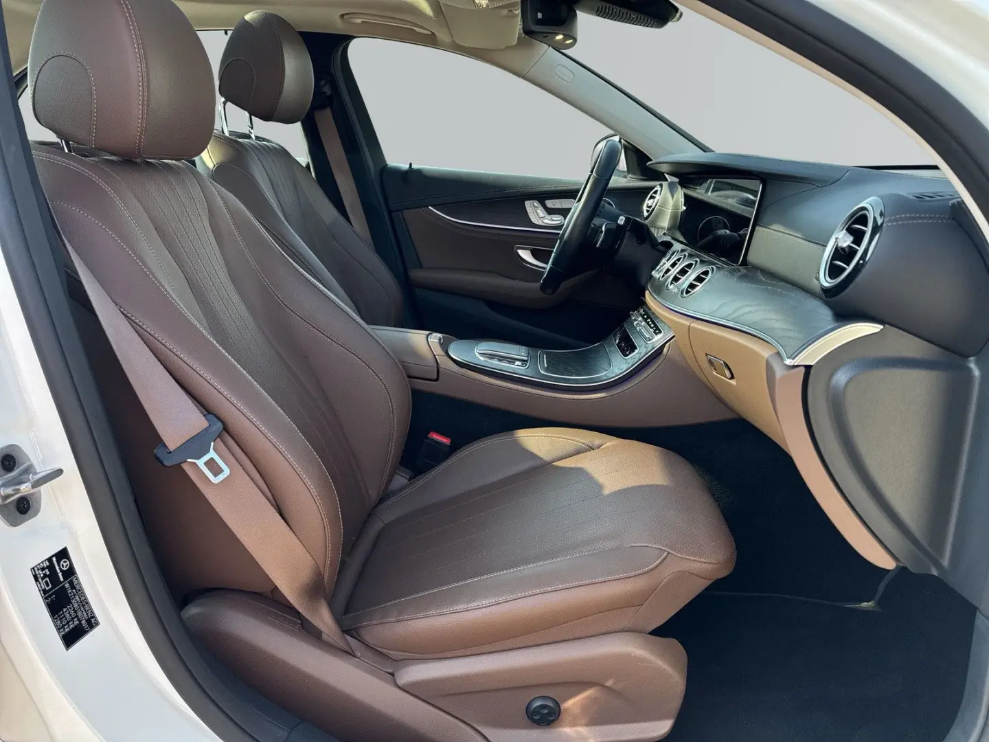 E 200 AMG line *Pano *360° *Headup *Keyless