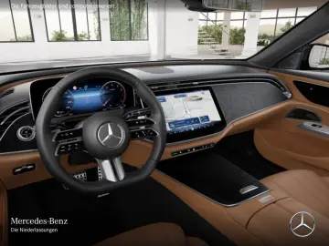 E 200 AMG 360° Pano Burmester Distr. LED Night