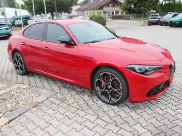 Giulia Competizione Q4