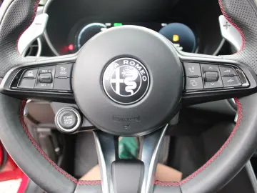 Giulia Competizione Q4