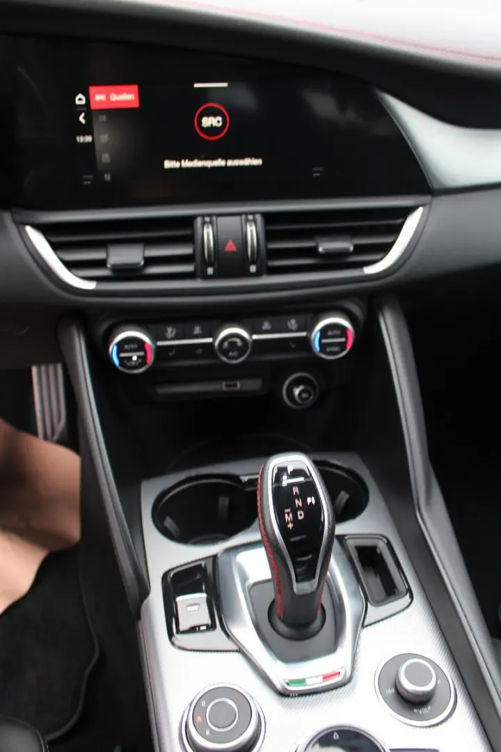 Giulia Competizione Q4
