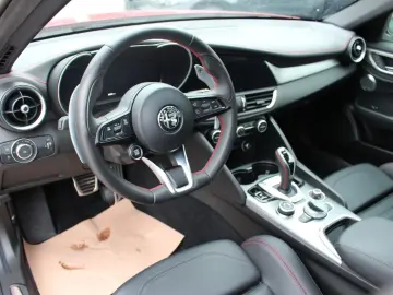 Giulia Competizione Q4