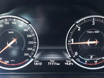 BMW X5 xDrive25d AT