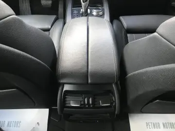 BMW X5 xDrive25d AT