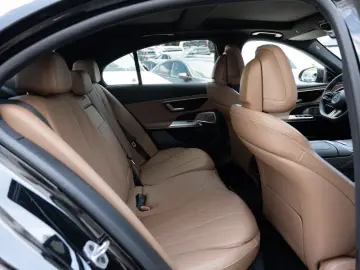 E 200 AMG-Sport/Pano/Burm/Sitzklima/Night/20'