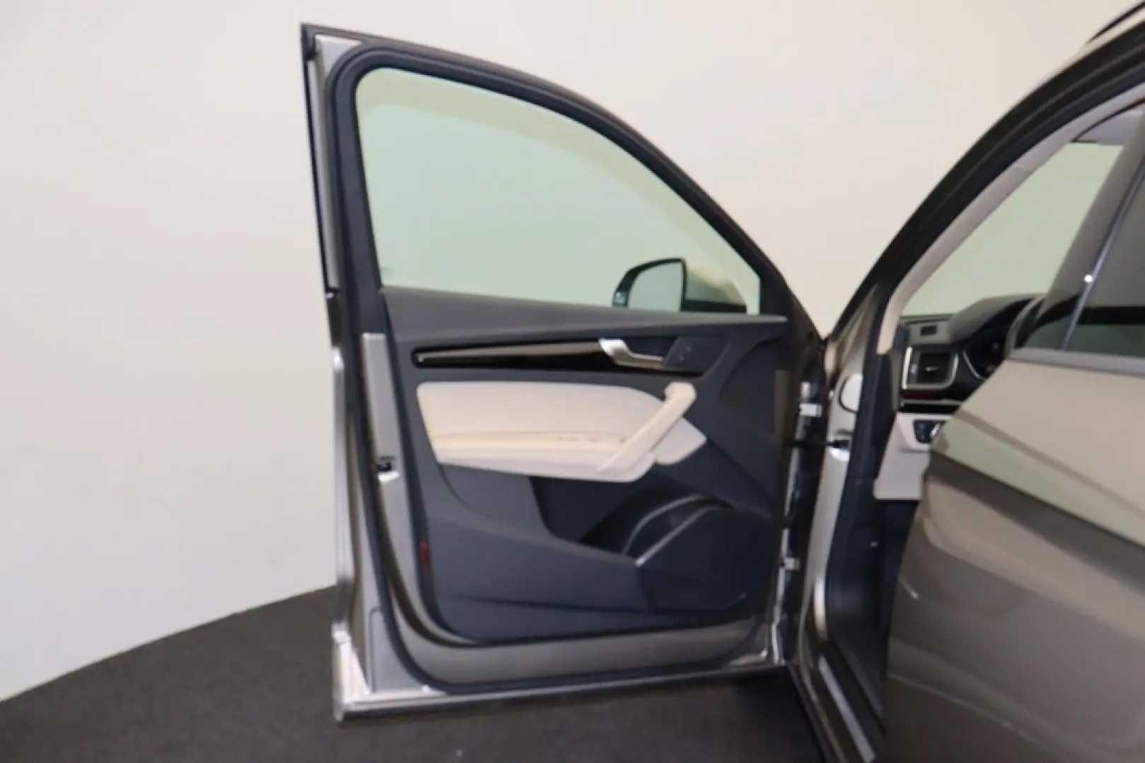 Q5 40 TDI quattro . Matrix Navi ACC HuD Pano