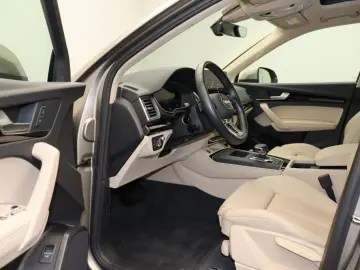 Q5 40 TDI quattro . Matrix Navi ACC HuD Pano