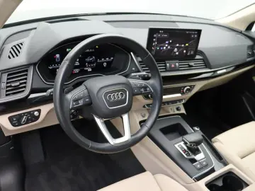 Q5 40 TDI quattro . Matrix Navi ACC HuD Pano