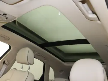 Q5 40 TDI quattro . Matrix Navi ACC HuD Pano