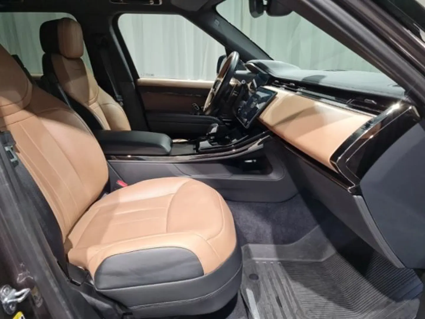 Range Rover Sport D300 Dynamic SE