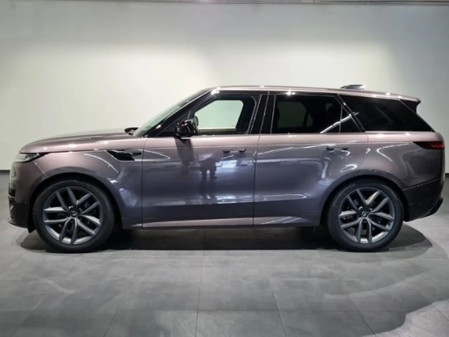Range Rover Sport D300 Dynamic SE
