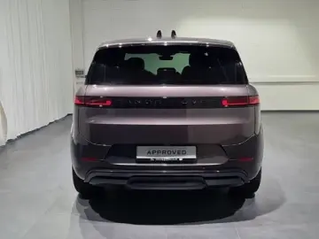Range Rover Sport D300 Dynamic SE